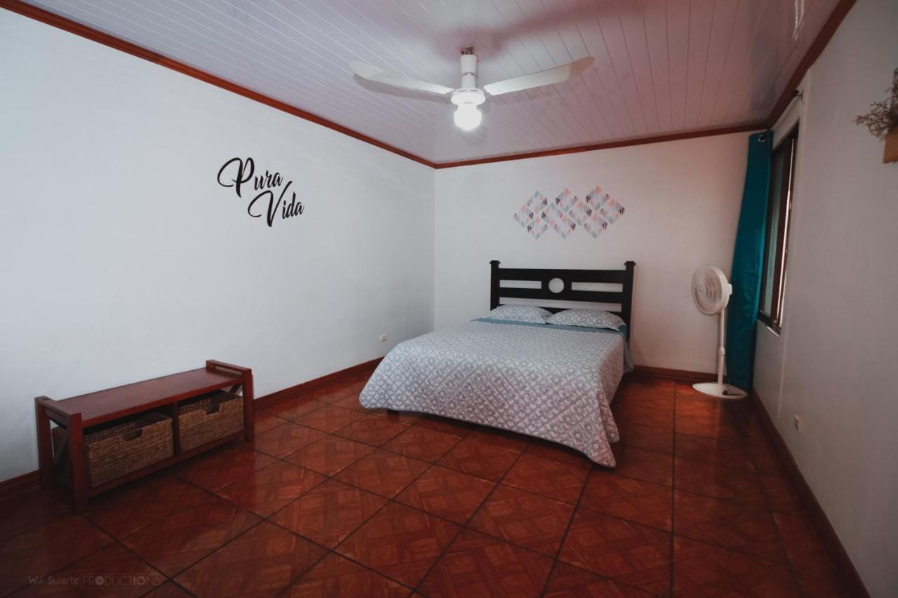 Boruka Bnb Hotel Alajuela Exterior photo